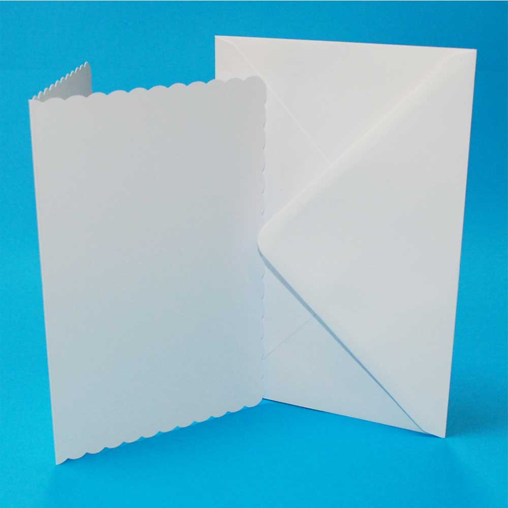 Line 838. 25 C5 Scalloped White Cards & Envelopes Craft UK